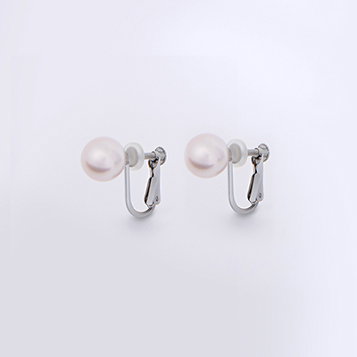 〈芝翫香〉K14WGアコヤイヤリング(8.0mm珠)