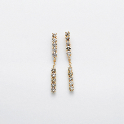 〈芝翫香〉K18ダイヤモンドピアス