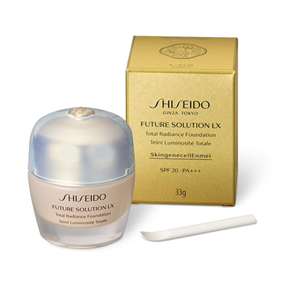 〈SHISEIDO フューチャーソリューション LX〉トータル ラディアンス ファンデーションe (医薬部外品)