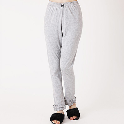 �q�i���G�[�r�V�����W ���M���X GY