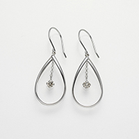 qŊ㍁rK18WG_ChsAXyH&Cz